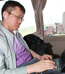 �����_ӛ�ߏ�Т���ڡ��A �½������D(zhu��n)�ġ����L·;�о�݋���l