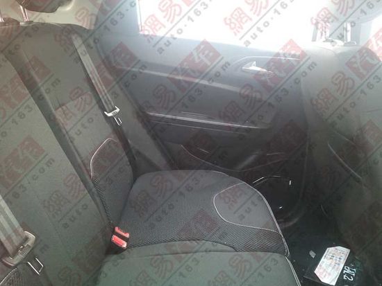 �A�����A��SUV��(gu��)��(n��i)����