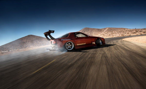 ���Ľ��^Ư�����R���_(d��)RX-7 Ŀ��(bi��o)700�R��!