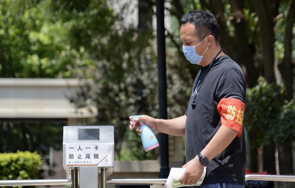 ���۽�������أ���1��������ȫ���Ը���������