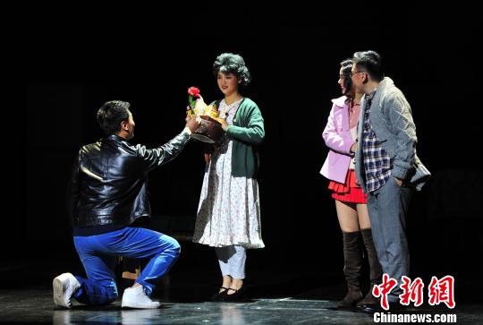 ǰ�K(li��n)Ԓ�����H�۵��~ɏ�ȡ�ɽ������