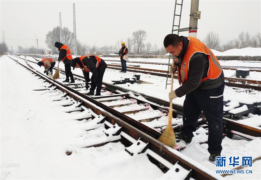 �����(hu��)����1���ӱ��ZԴ����ѩ����ͨ