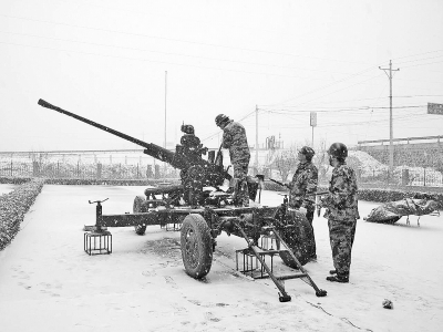 ��ꎼ��r�˹���ѩ��������Ⱦ����