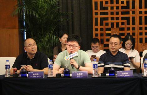 �vӍ�ǻ�����ͯ�����Rܲ�꣺����У�����Ӯa(ch��n)������