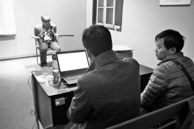 靈寶男子彩票店行竊被抓持刀殺人 2小時即落網