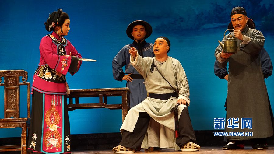 ���:��������չ��,�^���������M