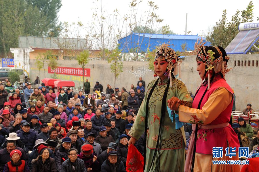 ���σ�(n��i)�S:���ʷ�ؚ �Ļ�ͬ��