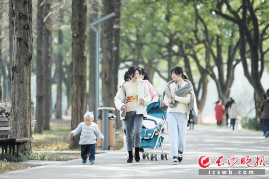 ������������4�r(sh��)����ʿ���@������������������ů���(y��ng)������̤���p���ò��������L(zh��ng)ɳ���(b��o)ȫý�wӛ�� �S���� �z