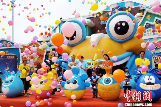 ����С�L�������ο͕��δ��B�l(f��)�F(xi��n)�������}���@