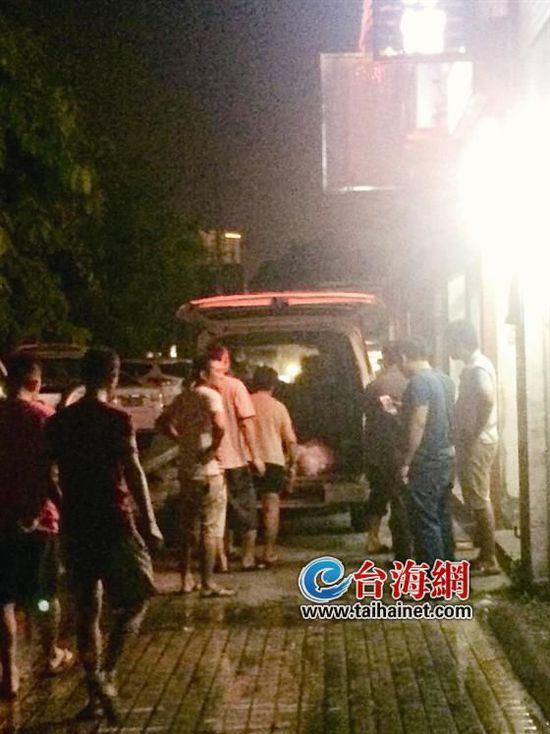 ��Ů�ӿ��{����(n��i)�Կ��~���� ��һ����̼�ж�