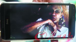 ���yӢ���ˎ����ҕ�_(t��i)ӛ�ߏ�(qi��ng)���M(j��n)����Ӽҿ����ϰ�r(sh��)���ҕ�_(t��i)ӛ���ĵ��ܹ��ɵ��R�^��