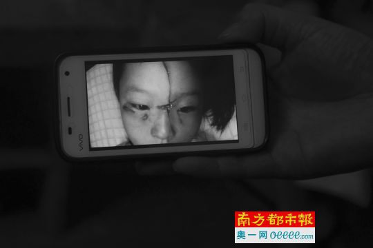 8��26�����ܺ�СŮ������ǰ���Ĕz�Ę�ò����(sh��)��(x��)��