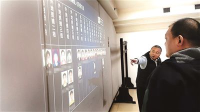 �����M������ӑץ������������������һ�����������֌�����(bi��o)�t