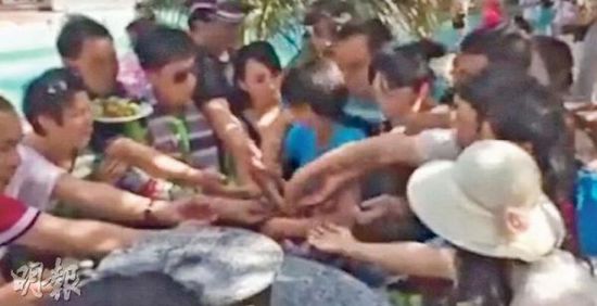 �[�ͷ����������(zh��ng)����֦�����DƬ��(l��i)Դ�W(w��ng)�j(lu��)��