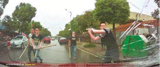 5���ӔrͣС܇���� Ů˾�C(j��)��������Ů���