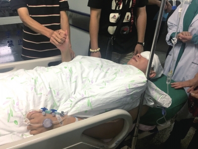 �D���g(sh��)�����܂��񾯱��Ƴ����g(sh��)�������A�r(sh��)��(b��o)ӛ�߷���z