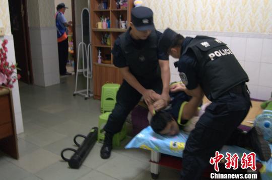 �V�|�����˵�����(g��)�����Nʽ���C�c(di��n)�E���_(d��)1�|Ԫ