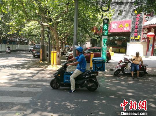 �D���ڸߜ���������u(m��i)�Tʮ��æµ�������n �z