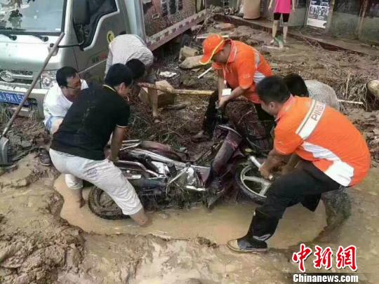 ��������ش���(z��i)���U(xi��n)��(b��o)��1779�����ιP�r��200�fԪ