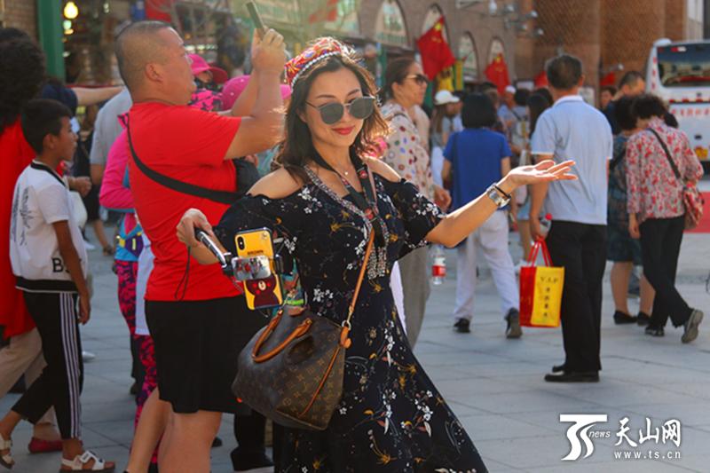 �c(di��n)���M(j��n)����һ�