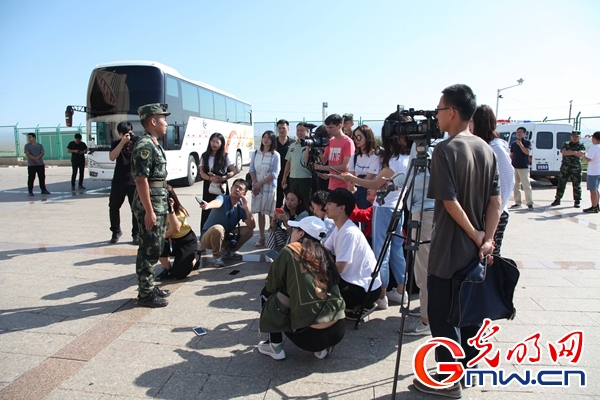 ���r(sh��)�����Ҹ�������߅����׌�Ҹ��������v�r(sh��)�������W(w��ng)ý�����w�(y��n)�½�֮���¡�