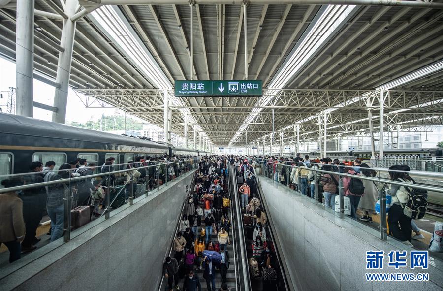 �����Aȫý�^�l���D�Ļ��ӣ���2�����{�ٴ����P(y��ng)�������h��ʮ�Ŵ��ԁ�����(x��)��ƽͬ־����ĵ��h�������I(l��ng)�Ї���ˮƽ�����_�żo(j��)��