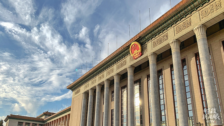 �r(sh��)������ح ���Ҏ(gu��)�����ȫ��(gu��)��ģ������ӛ�@һϯԒ�c��o�����P(gu��n)