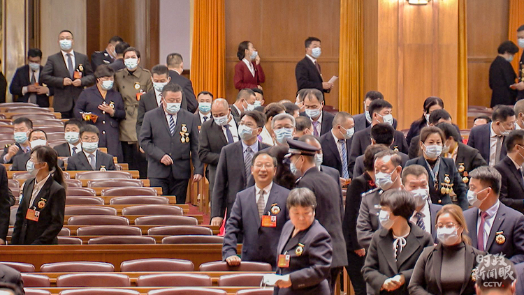 �r(sh��)������ح ���Ҏ(gu��)�����ȫ��(gu��)��ģ������ӛ�@һϯԒ�c��o�����P(gu��n)