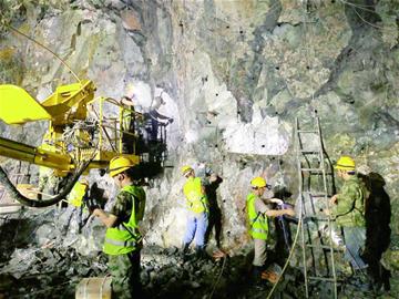 ̽�L���u���F1̖���^������ʩ���F(xi��n)��