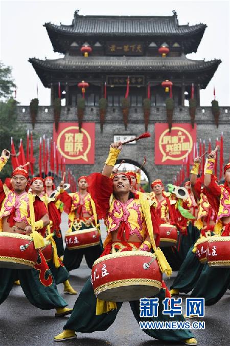 �����(hu��)����2��ɽ�|�_(t��i)���f�e�С��x���Ї����������ҵć������}���(d��ng)