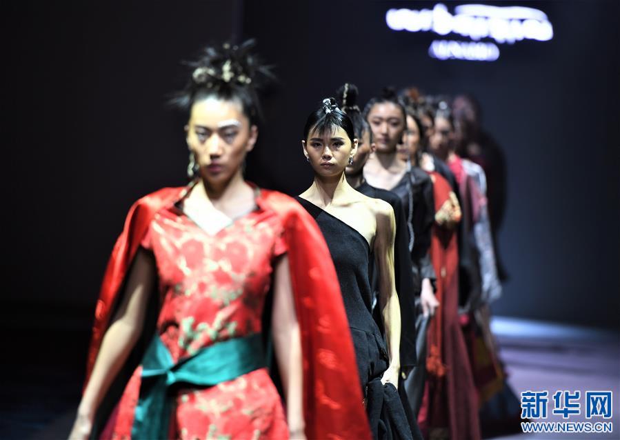 ���Ļ�����8�����_�e�С���������-�ص����������AJ-NAMO���b��