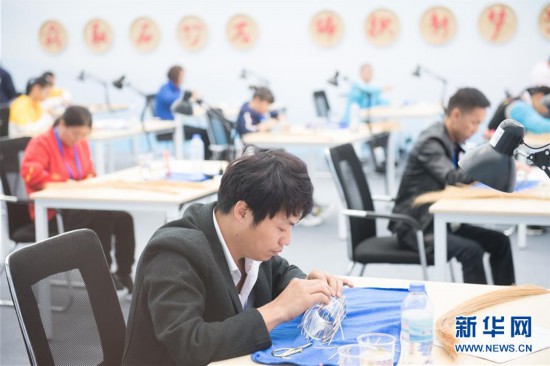 ������������������������������2��������������������������������oo����������������������������쨨������������������������������������oo��������������������������1��